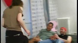 女孩造型師誘惑電影明星色情